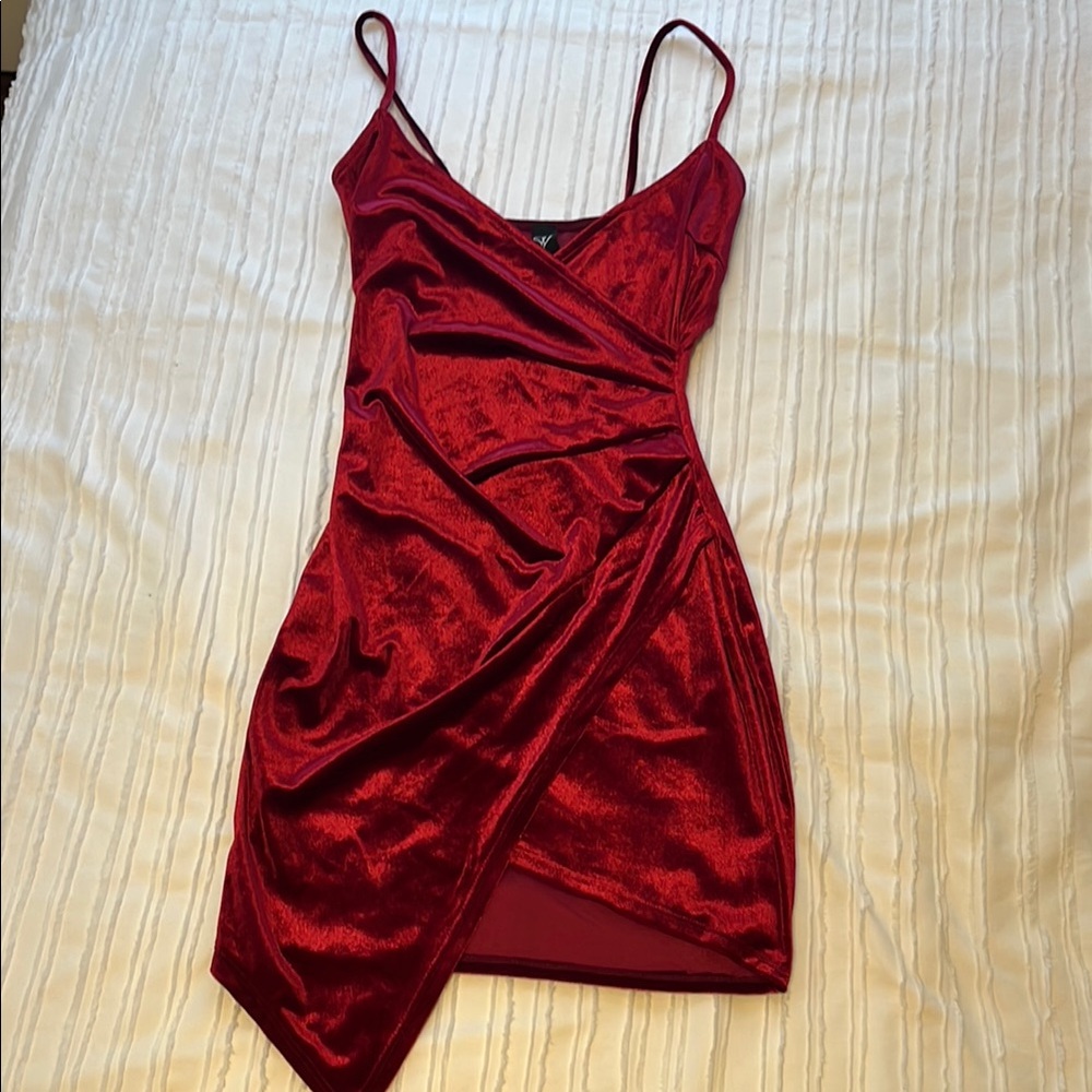 Windsor Elegant Red Velvet Satin Slit Asymmetrical Dress